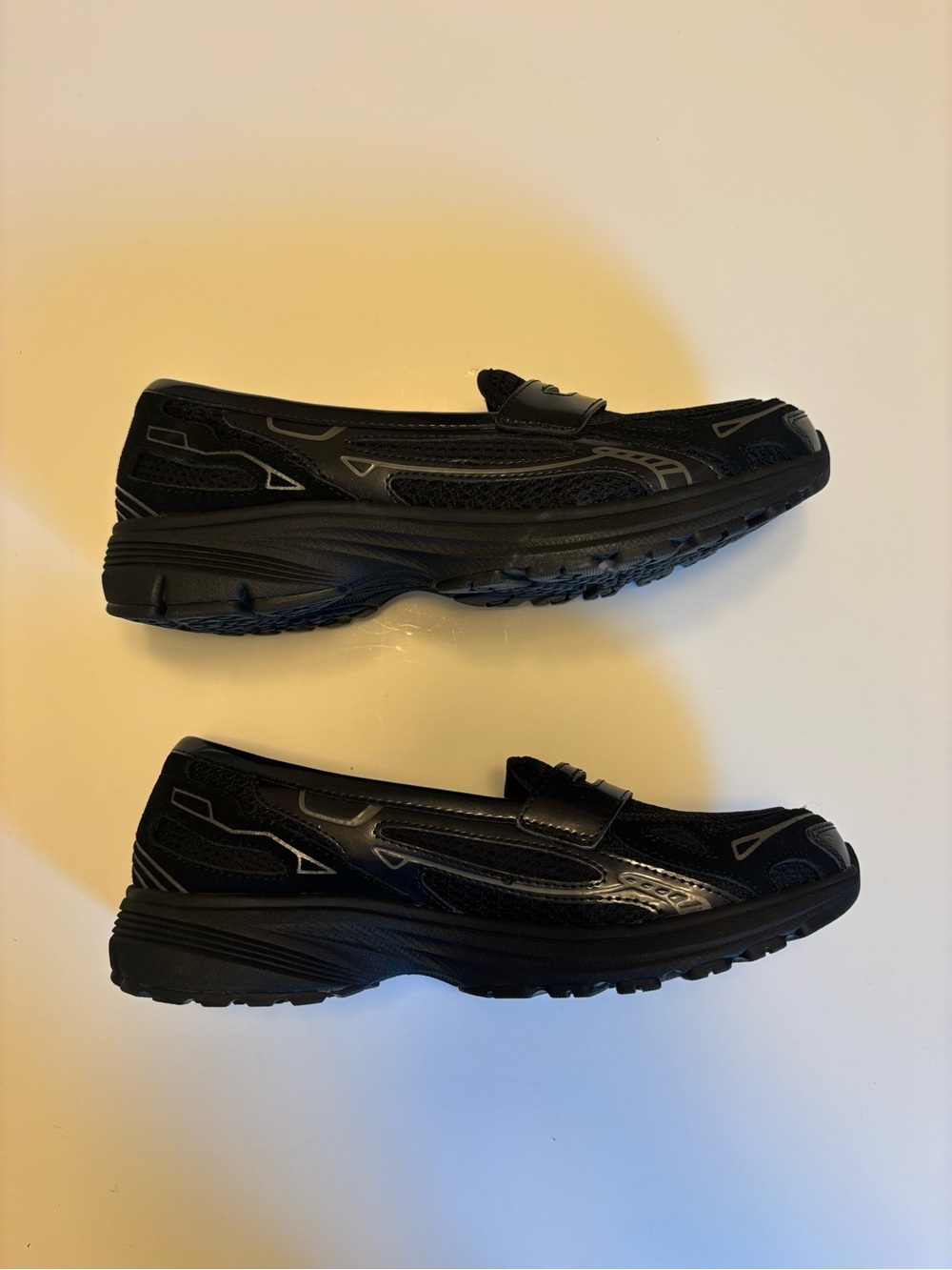 Skechers Var-City Black Slip-On Loafers